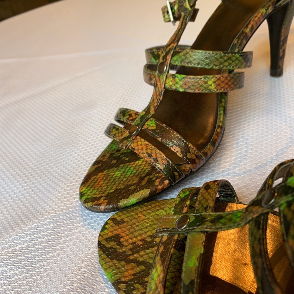 Mossimo High Heals